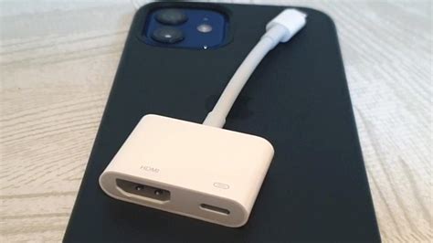 How to Setup the Apple Lightning Digital AV Adapter (iPhone HDMI Adapter) - YouTube