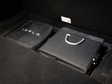 Tesla Model Y & 3 Foldable Trunk Organizer – TESLARATI Marketplace