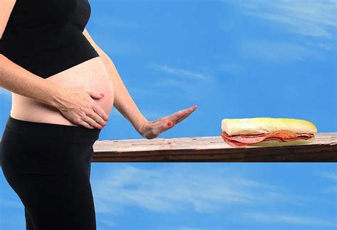 20 Indian Foods To Avoid During Pregnancy