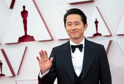 Steven Yeun gives Oscars plug to Detroit suburb