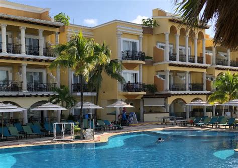 A Playa del Carmen All-Inclusive in the Center of It | ShermansTravel