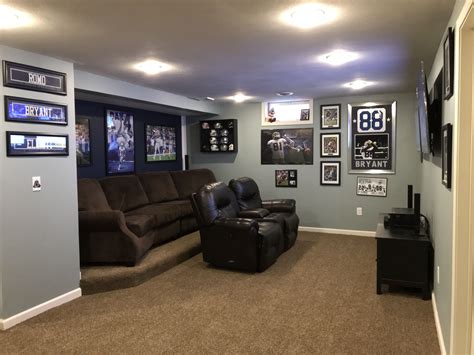 NFL Dallas Cowboys man cave | Stadium Seating | Home Theater | Man cave ...