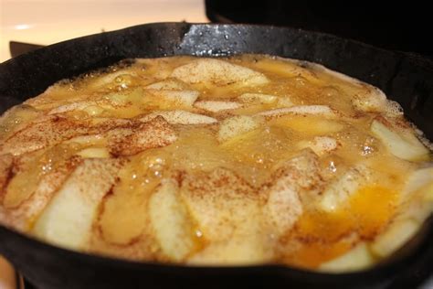 Cast Iron Skillet Apple Pie w/ Caramel Rum Sauce - Brown Sugar Food Blog