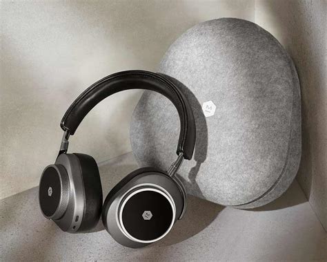 Master & Dynamic's New Noise-Cancelling Headphones Are A Luxe Audio Upgrade - Maxim