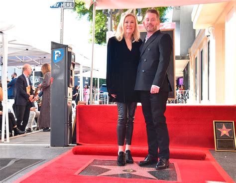 'Home Alone' star Macaulay Culkin honored during Walk of Fame ceremony - ABC News