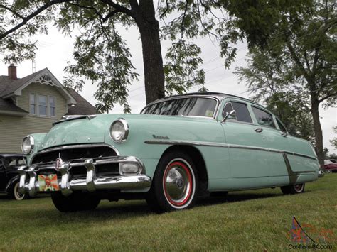 HUDSON HORNET SEDAN SOUTHERN CAR/ BEAUTIFUL RESTORATION / RUNS AND DRIVES GREAT