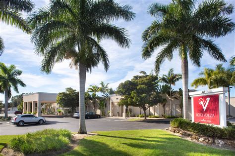 Ramada by Wyndham Venice Hotel Venezia | Venice, FL Hotels