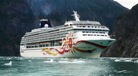 Norwegian Cruise Ship Hits Iceberg in Alaska and Skips Port of Call