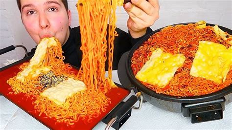 VOLCANO CHEESY FIRE NOODLES & KIMCHI SPICY NOODLES • Mukbang & Recipe | Spicy noodles, Recipes ...