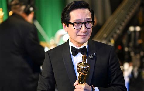 Ke Huy Quan reflects on journey to his first Oscar: “Stories like this only happen in movies”