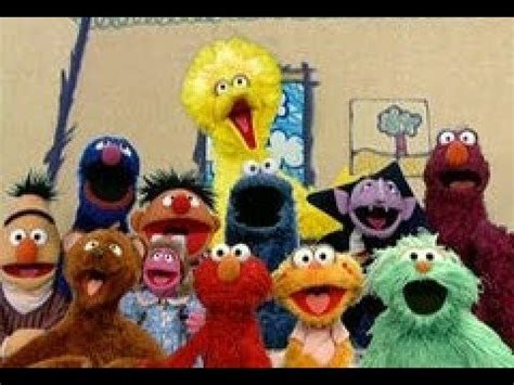 Elmo's World Friends | Elmo world, Sesame street, Elmo