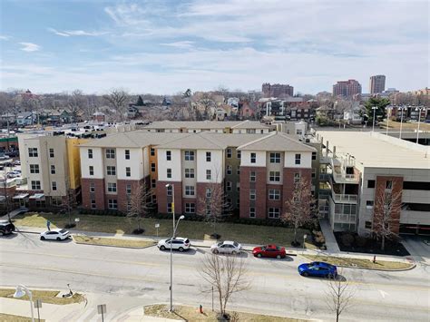 Oak Place Apartments to be demolished this summer | UMKC Roo News