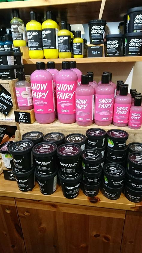 Snow fairy body conditioner och shower gel Lush | Smink, Skönhet, Önskelista