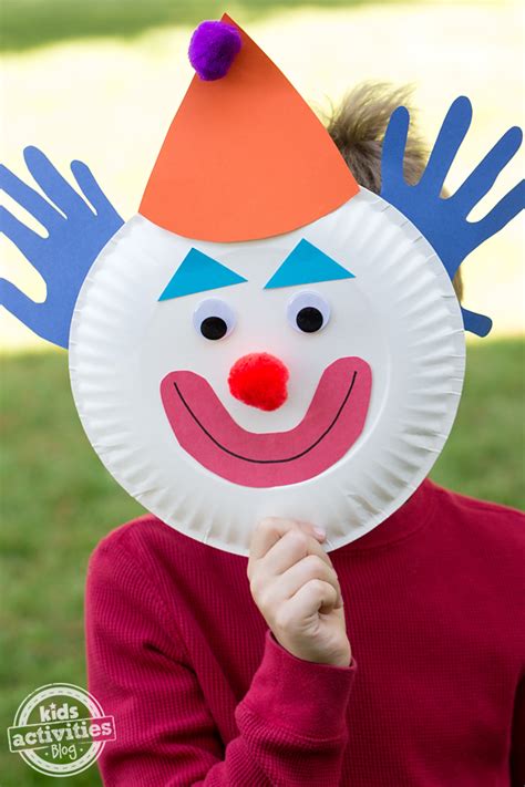 Paper Plate Clowns