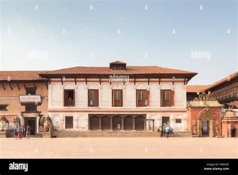 National Art Museum, Durbar Square, Bhaktapur, Nepal Stock Photo - Alamy