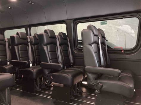 14-Passenger Luxury Sprinter Minibus | Beni Limousines