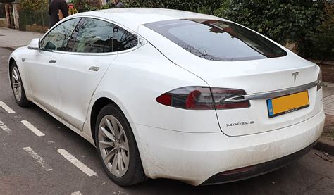 Tesla Model S Plaid Verbrauch & Reichweite | 1020 PS | Tabelle