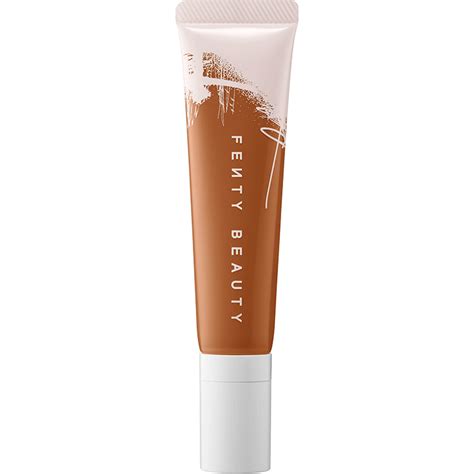 Fenty Beauty 440 Pro Filt'r Hydrating Longwear Foundation Review & Swatches