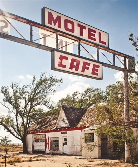 13 (Mostly) Abandoned Ghost Towns in Texas (+ Map!)