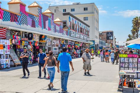 Crowds didn’t mean sales this summer on Venice Boardwalk | Greater LA