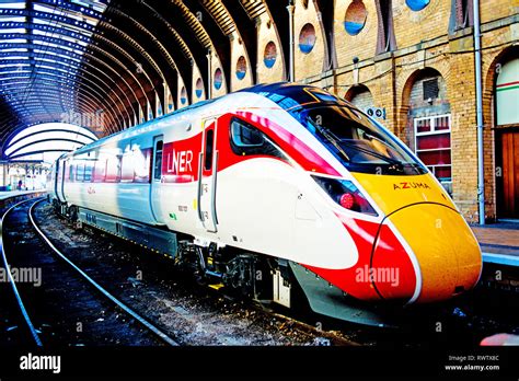 LNER Azuma Train at York Station, York, England Stock Photo - Alamy