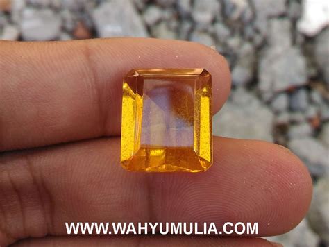 Batu Obsidian Kuning Menyala Asli(kode:418) – Wahyu Mulia