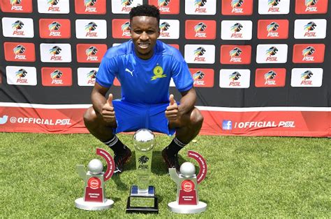 Zwane thanks Mosimane after becoming latest Sundowns star to scoop PSL’s top awards