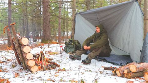 Solo Backcountry Winter Camping & Campfire Cooking - Bushcraft Tarp Shelter