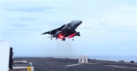 This Marine Pilot Realized His Landing Gear Was Broken... Watch His ...