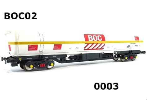 Heljan BOC2 100 ton BOC Liquid Oxygen Livery Tank Wagon 0003, OO Gauge, Olivia's Trains Limited ...