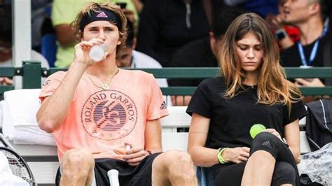 Alexander Zverev and girlfriend Sophia Thomalla make their first public ...