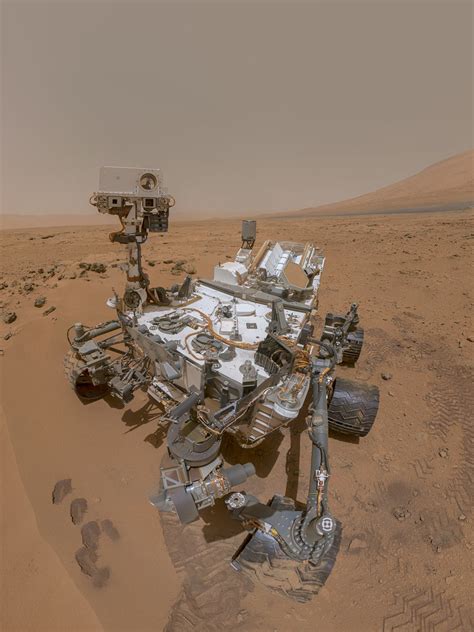 Curiosity rover first selfie at Rocknest Sol 85 | Selfie ima… | Flickr