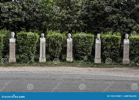 Statues in the Villa Borghese Gardens Stock Image - Image of memory, cesare: 132141887