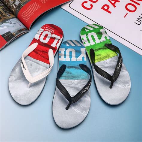 Quick-drying men's beach flip flops | Custom Flip Flops