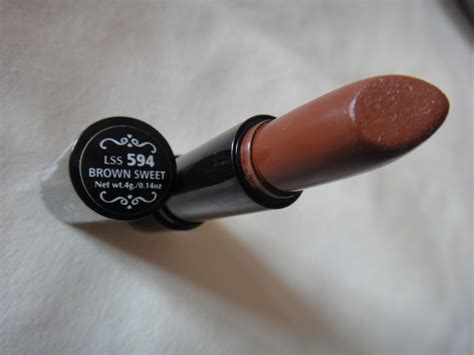 thePURPLEspirit: NYX round lipsticks: Dark shades- Swatches and Review