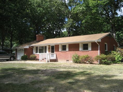 13 Ivy Farms Rd, Newport News, VA 23601 | Trulia