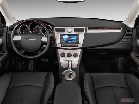 2010 Chrysler Sebring Pictures: Dashboard | U.S. News & World Report