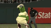 Phillies Mascot Gif GIFs | Tenor