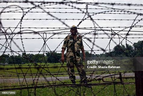 India Bangladesh Border Photos and Premium High Res Pictures - Getty Images