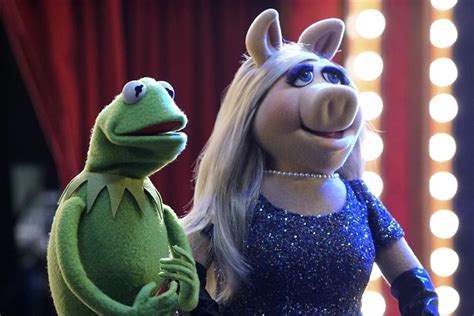 KERMIT THE FROG, MISS PIGGY | thewritelife61