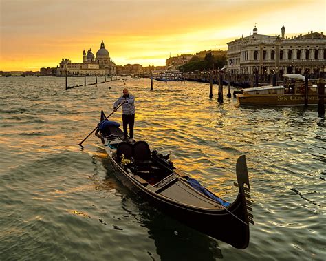 Venice, Italy | Pedro Szekely | Flickr