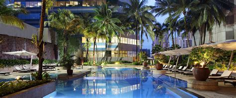 Swimming Pool | InterContinental Kuala Lumpur