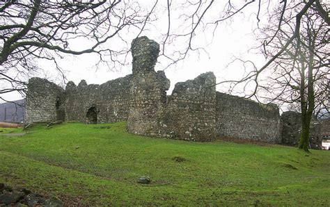 Traveler Guide: Inverlochy Castle