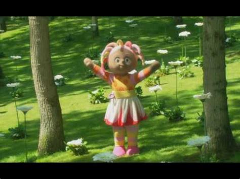 Upsy Daisy Song - In The Night Garden - YouTube