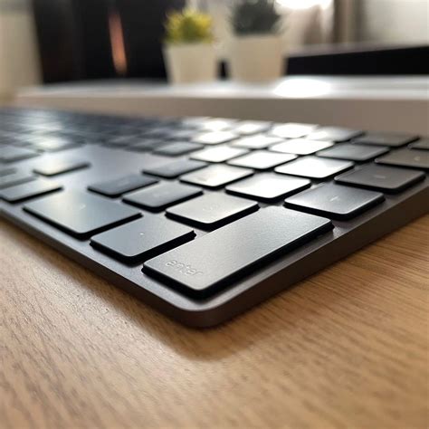 Apple Magic Keyboard Space Gray/Grey with Numeric Keypad, Computers ...