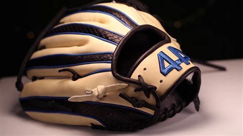 44 Pro Custom Baseball Glove Signature Series Blonde Black Snakeskin ...