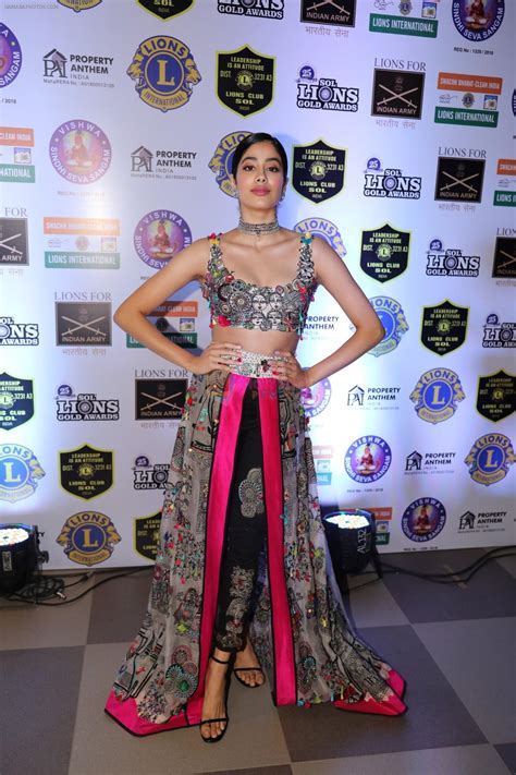 Janhvi Kapoor at Red Carpet of Lion Gold Award on 17th Jan 2019 ...