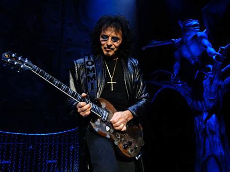 Black Sabbath's Tony Iommi to undergo hand surgery | MusicRadar