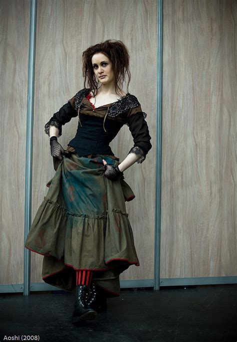 Tim Burton's Sweeney Todd: Mrs.Lovett Cosplay | Tim burton costumes, Mrs lovett, Cosplay outfits