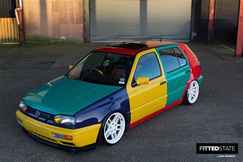 VW Golf VR6 MK3 Harlekin | Coches chulos, Fotos de golf, Calcomanías para coches